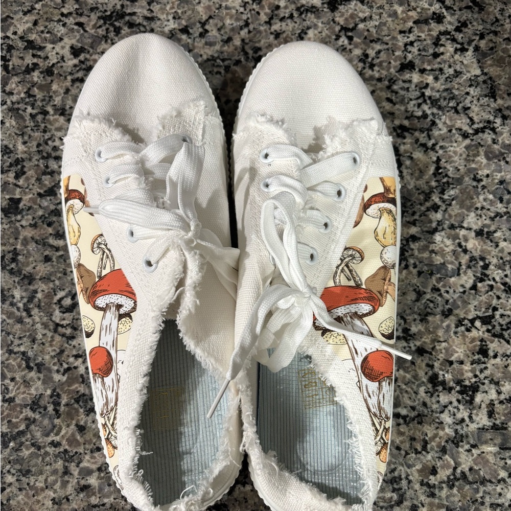 Source Unknown White and Red Mushroom Sneakers